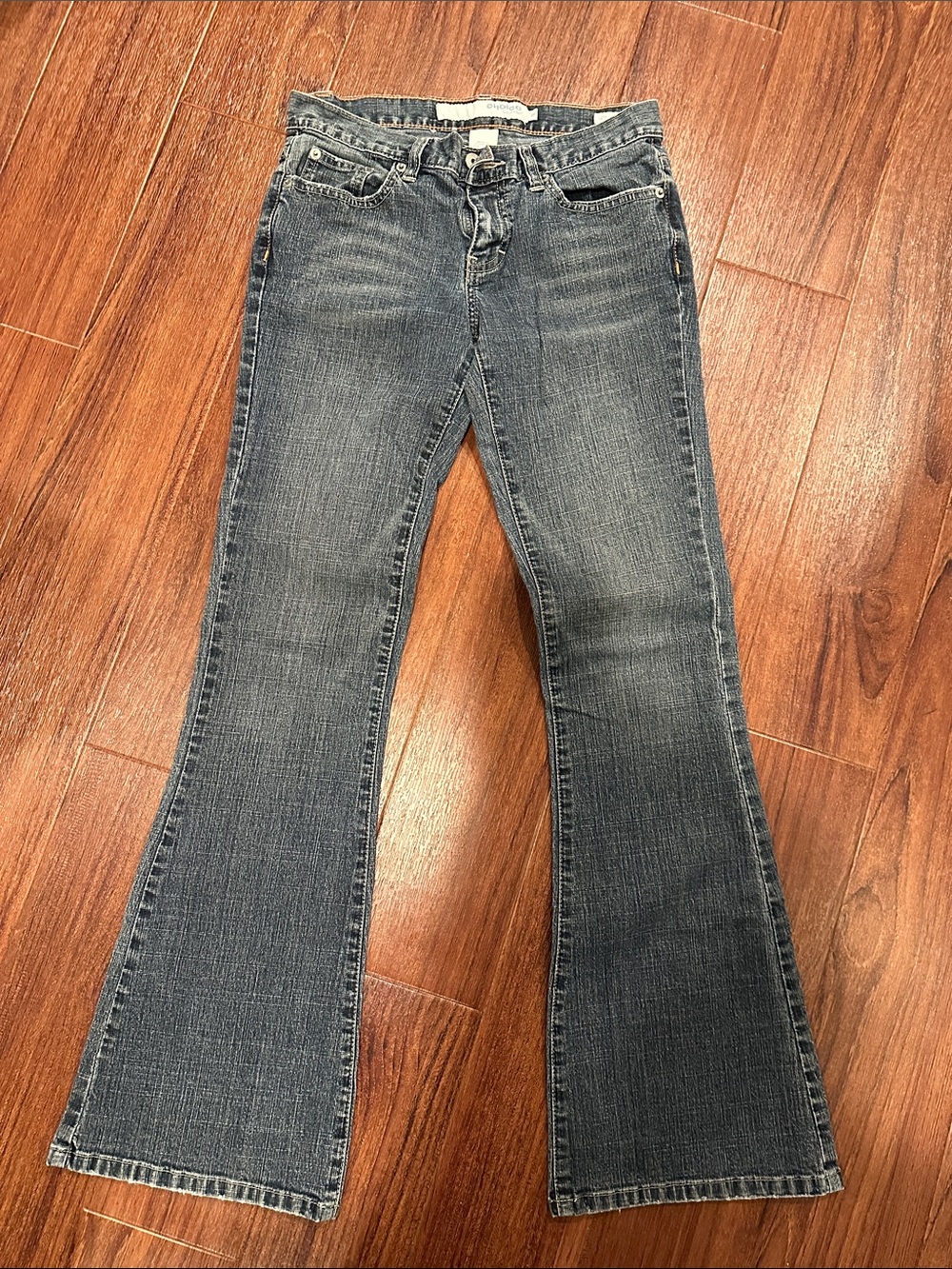 Women's Flare Jeans in Faded Blue Denim